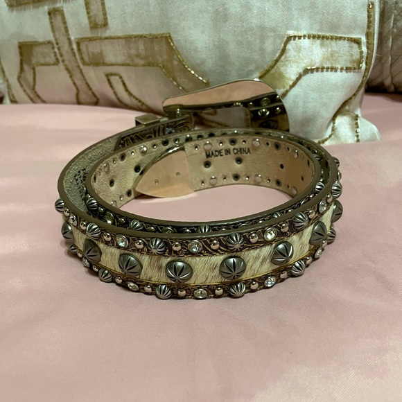 Belt - Picture 4 of 4